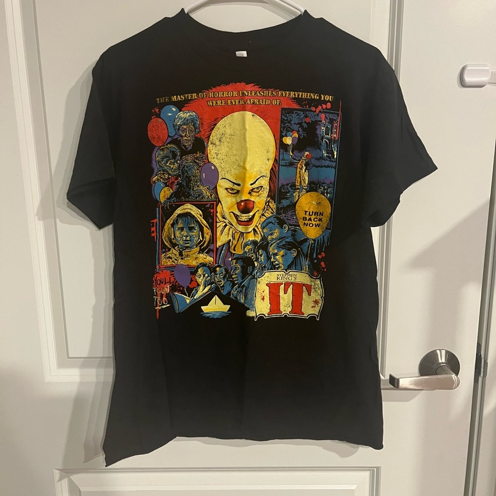 IT shirt